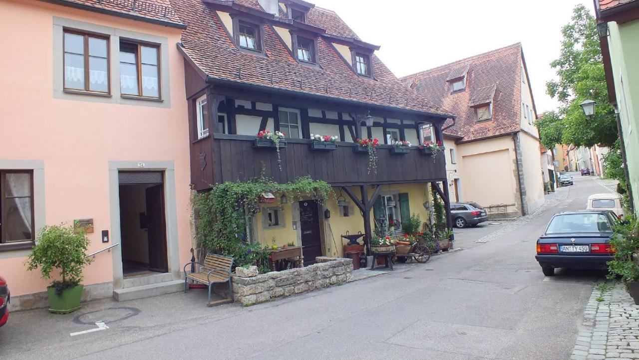 Gaestehaus Gerlinger Hotel Rothenburg ob der Tauber Luaran gambar